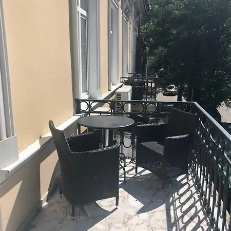 The Gardenapartments Apartment